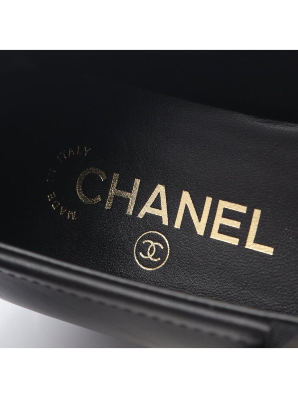 Chanel Loafers CC Logo Turnlock Black Leather - Picture 4 of 9